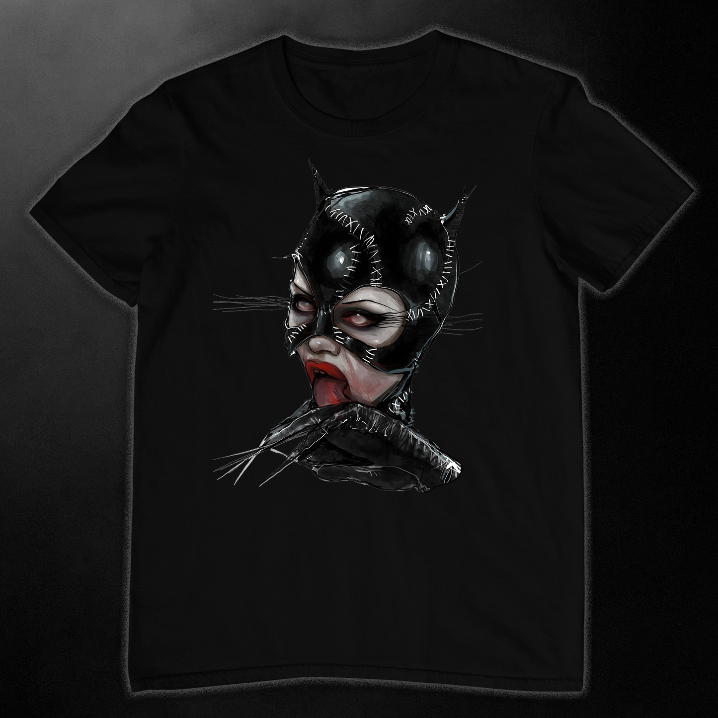 CATWOMAN TEE WHITE/BLACK