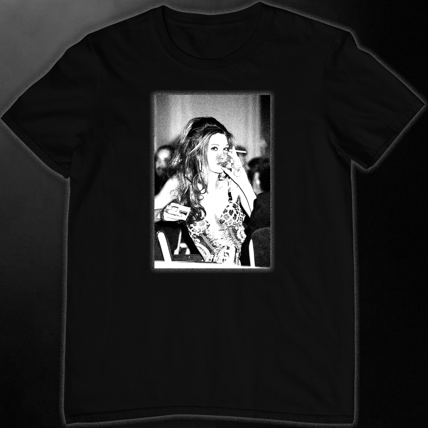 CARLA BRUNI TEE BLACK